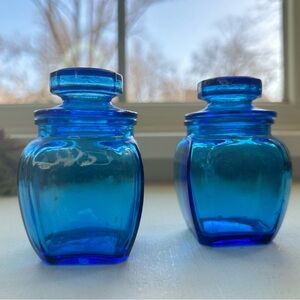Vintage cobalt blue small canister w/ lid Wheaton glass signed W 23 lot of two